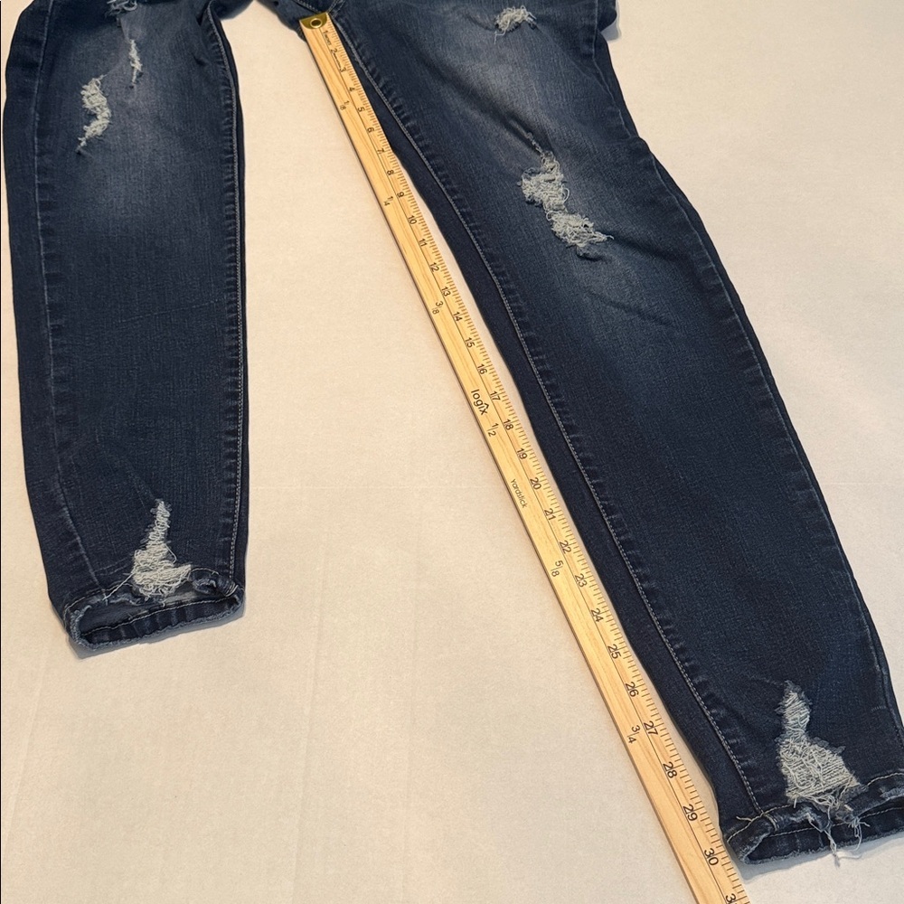 KanCan Chelsea High Rise Super Skinny Dark Wash Blue Jeans Size 11/29 - Picture 7 of 13
